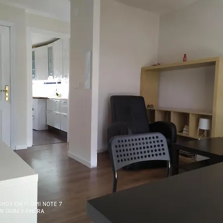 Apartamento Apartamento Con Garaje En Fuensaldana-valladolid Vut-47-166